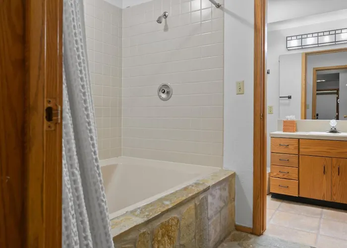 Villa Rmr: Wind River 9 Townhome In