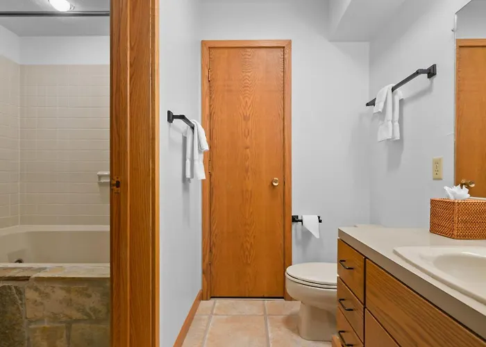 Rmr: Wind River 9 Townhome In Teton Village